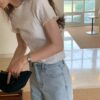 紋理感木耳邊素色上衣