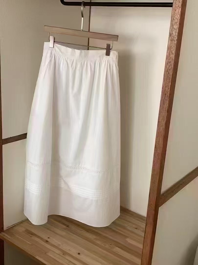 氣質鏤空蕾絲提花邊傘裙