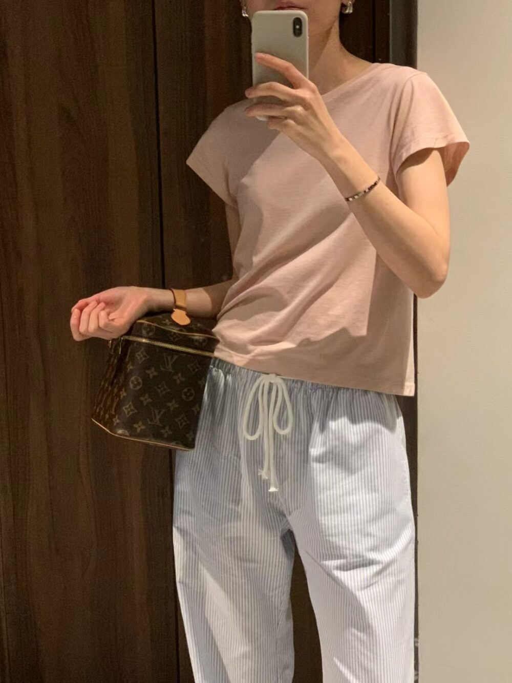 超舒服百搭莫代爾棉料上衣