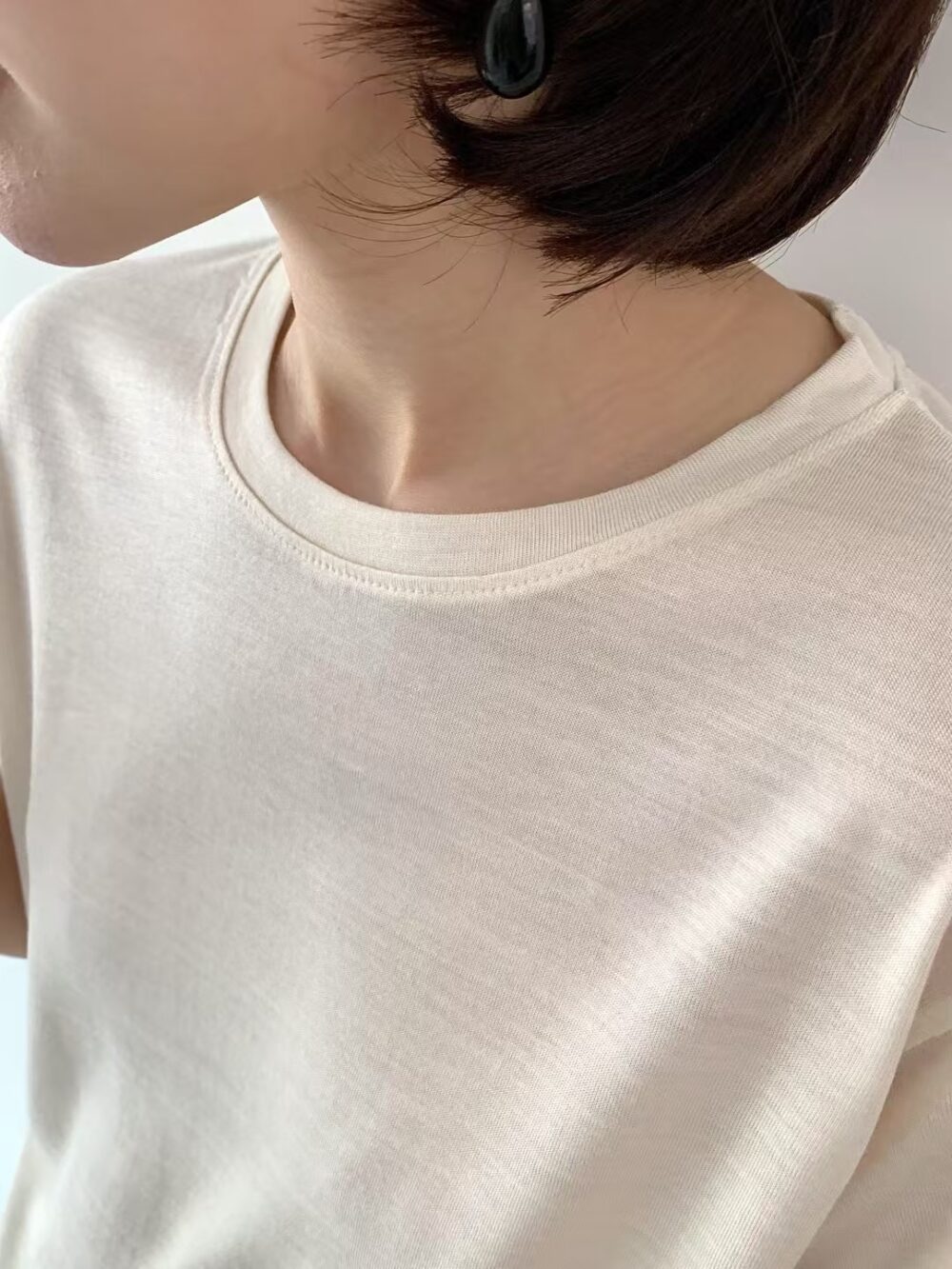 柔軟親膚天絲圓領上衣